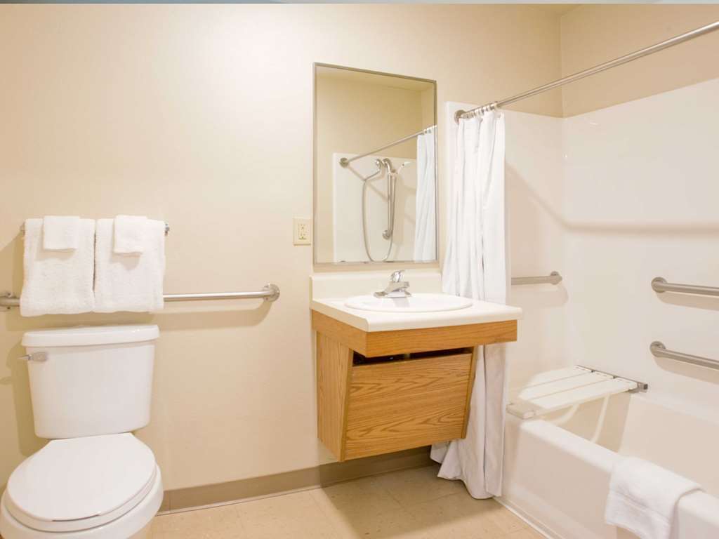 Woodspring Suites Sacramento Room photo