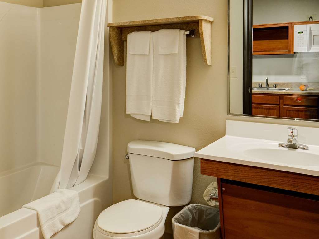 Woodspring Suites Sacramento Room photo