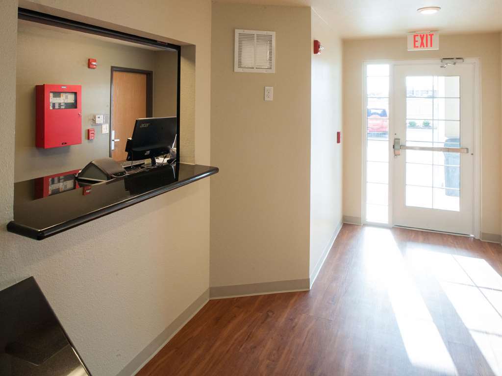 Woodspring Suites Sacramento Interior photo